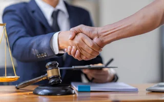 تنظیم لایحه دفاعیه تخصصی
